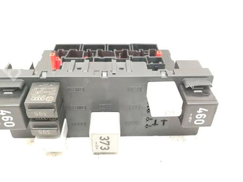 Fuse box SEAT LEON (1P1) 1.9 TDI | BP28293455E1 