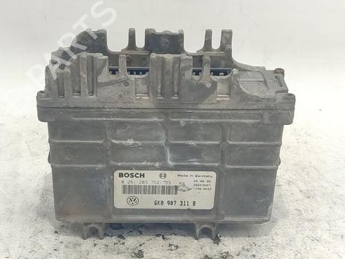 Used Engine control unit (ECU) Engine control unit (ECU) 38760502 38760502