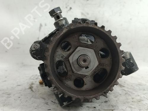Used Injection pump RENAULT CLIO III (BR0/1, CR0/1) [2005-2014]  28825462