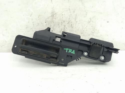 Used Tailgate handle MERCEDES-BENZ M-CLASS (W163) ML 270 CDI (163.113) (163 hp) 26398997
