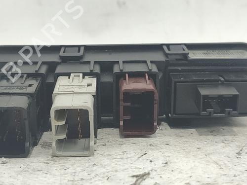 Switch HYUNDAI ix35 (LM, EL, ELH) 1.7 CRDi | BP38224291I30 - Image 2