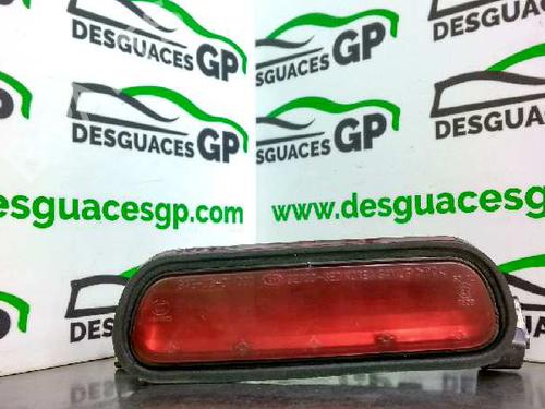 Used Third brake light KIA SORENTO I (JC) 2.5 CRDi (170 hp) 7141829