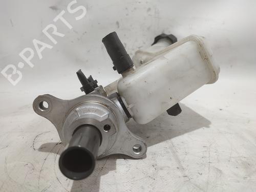 Brake master cylinder KIA SPORTAGE III (SL) 1.7 CRDi | BP17725114M77 