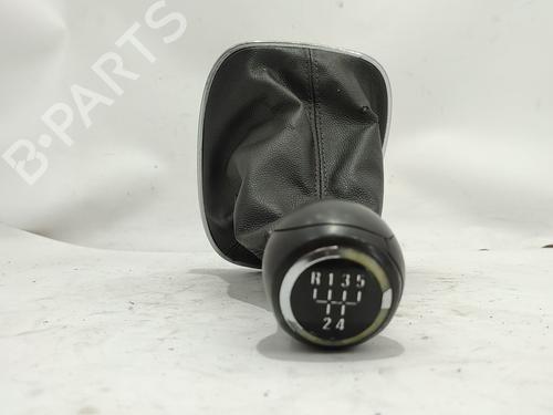 Used Gear lever OPEL CORSA D (S07) 1.3 CDTI (L08, L68) (75 hp) 28704347