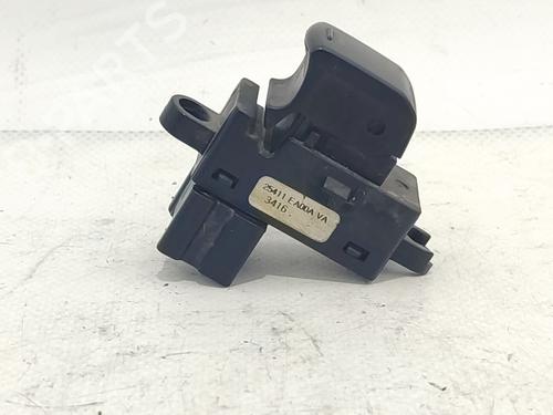 Right front window switch NISSAN NOTE (E11, NE11) 1.4 | BP39588843I26 - Image 2