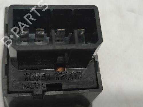 Left front window switch HYUNDAI ATOS (MX) 1.0 i | BP28027773I27 