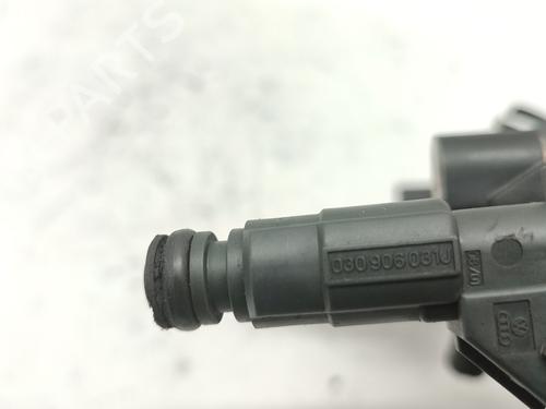 Injection rail SEAT IBIZA II (6K1) 1.4 i | BP30087669M98