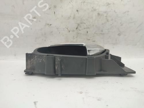 Front left interior door handle PEUGEOT 407 (6D_) 2.0 HDi 135 (6DRHRH, 6DRHRE, 6DRHRG, 6DRHRJ) | BP27988650I13 