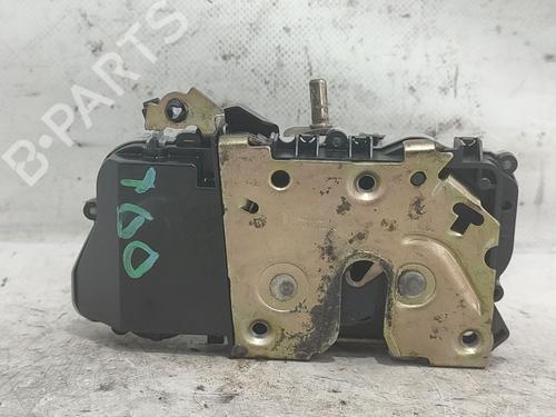 Used Front right lock CITROËN XSARA PICASSO (N68) 2.0 HDi (90 hp) 23077353