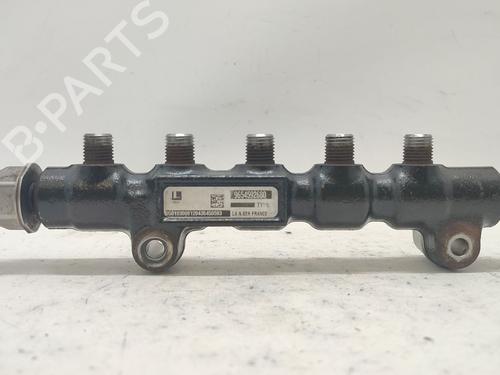 Rail D'Injecteurs Rail D'Injecteurs VOLVO V50 (545) 1.6 D (110 hp) 36303813 36303813