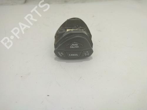 Used Steering wheel controls NISSAN X-TRAIL I (T30) 2.2 dCi 4x4 (136 hp) 26175856