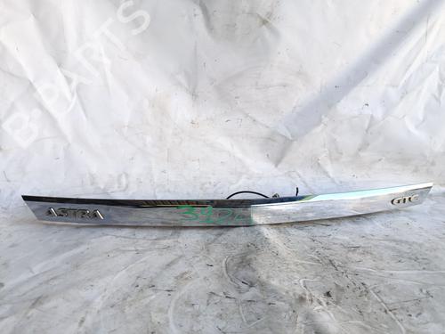 tailgate-handle-opel-astra-h-gtc-a04-2005-2006-2007-2008-2009-2010-37758247 main image