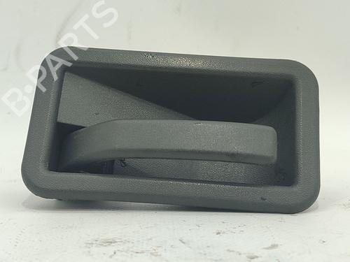 Venstre fortil invendig håndtag RENAULT CLIO I (B/C57_, 5/357_) 1.2 (5/357Y, 5/357K) (58 hp) 28794805