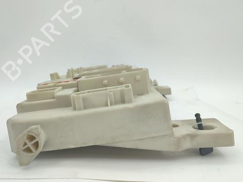Fuse box FORD FOCUS II (DA_, HCP, DP) 1.6 TDCi | BP31060698E1