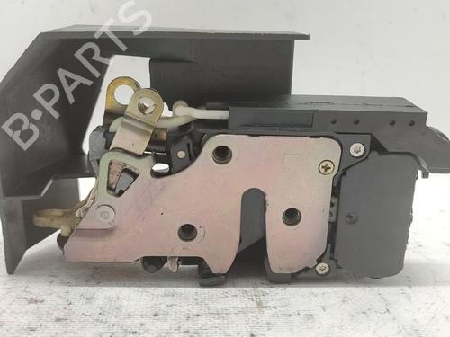 front-left-lock-alfa-romeo-156-932_-1997-1998-1999-2000-2001-2002-2003-2004-2005-36994827 main image