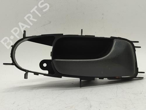 Used Front left interior door handle DAEWOO LACETTI Hatchback (KLAN) [2002-2025]  16266053