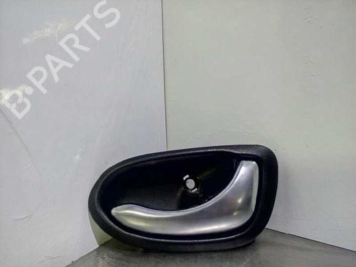 Used Rear right interior door handle NISSAN PRIMERA (P12) 1.9 dCi (120 hp) 7135722