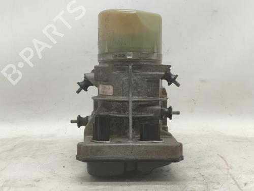 Used Steering pump FORD S-MAX (WA6) [2006-2014]  17231482