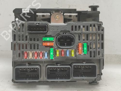 Used Fuse box PEUGEOT 407 (6D_) [2004-2011]  20106006