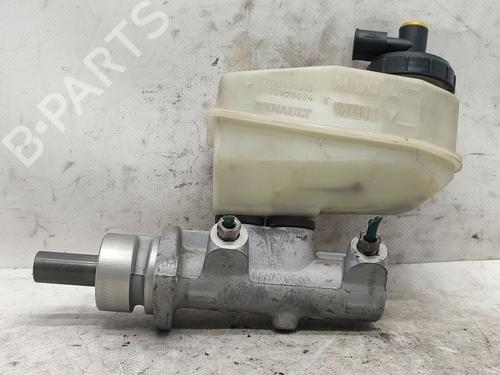 Used Brake master cylinder RENAULT MEGANE I (BA0/1_) 1.6 16V (BA04, BA0B, BA11, BA1J, BA16, BA19, BA1K, BA1V,... (107 hp) 23961745