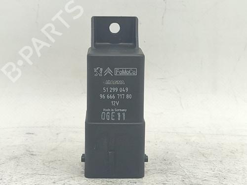 electronic-module-peugeot-508-i-8d_-2010-2011-2012-2013-2014-2015-2016-2017-2018-38469768 main image
