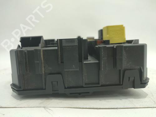 Fuse box OPEL ASTRA H (A04) 1.7 CDTI (L48) | BP31860127E1