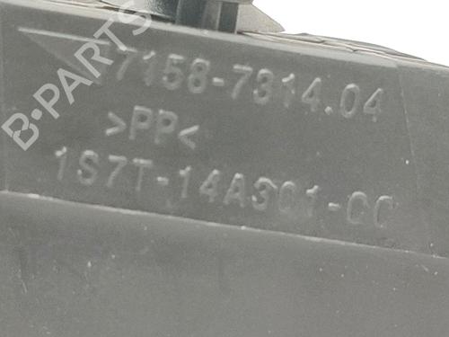 Fuse box FORD MONDEO III (B5Y) 2.0 16V TDDi / TDCi | BP30109243E1