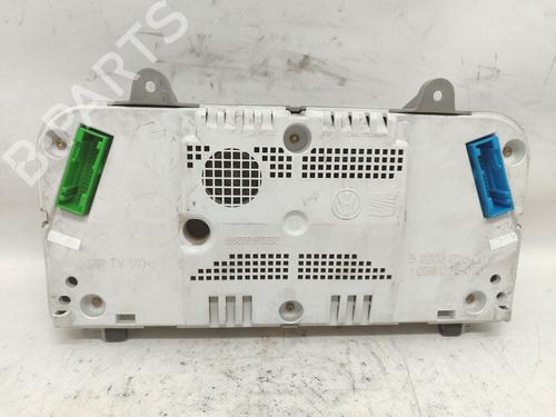 Instrument cluster VW POLO (6N2) | BP26643683C47