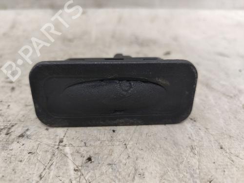 Used Tailgate handle Tailgate handle RENAULT MEGANE II (BM0/1_, CM0/1_) 1.5 dCi (BM1E, CM1E) (106 hp) 23132769 23132769