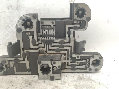 Used Lamp holder RENAULT MEGANE I (BA0/1_) 1.9 dTi (BA1U) (80 hp) 27560735