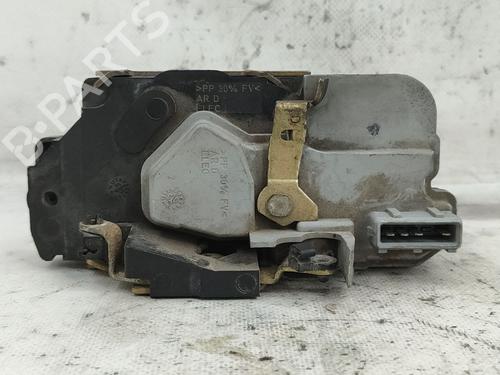 Used Rear right lock PEUGEOT 206 Hatchback (2A/C) 1.4 i (75 hp) 24190313