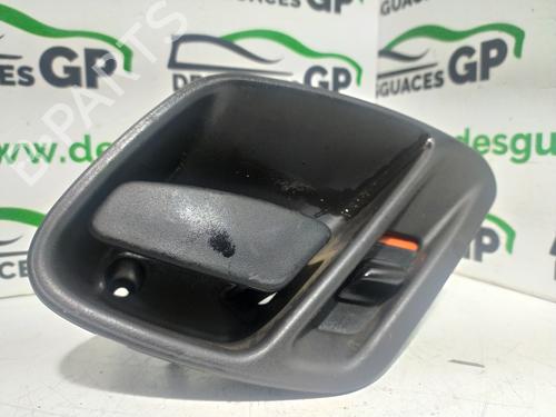Højre bagtil invendig håndtag JEEP GRAND CHEROKEE II (WJ, WG) 3.1 TD 4x4 (140 hp) 7129077