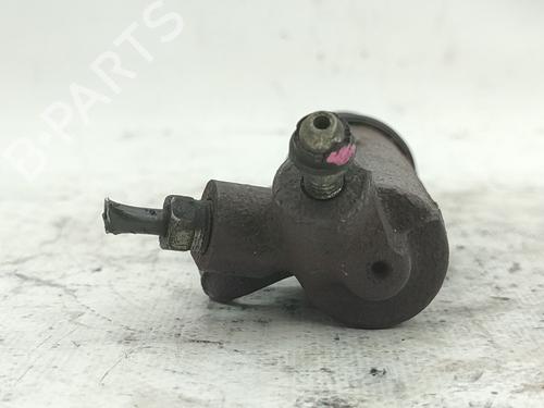 Clutch slave cylinder TOYOTA AVENSIS Estate (_T25_) 2.2 D-4D (ADT251_, ADT251R) | BP29921287M113 