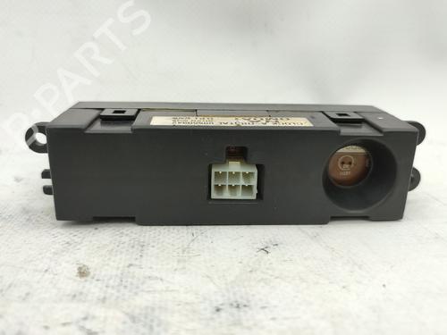 Display monitor DAEWOO NUBIRA Saloon (J200) 1.6 | BP30090425C48