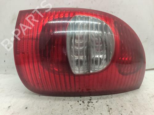 Right taillight CITROËN XSARA PICASSO (N68) 2.0 HDi | BP24473102C35 