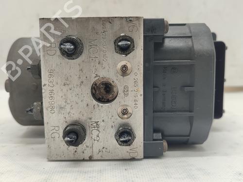 Used ABS pump PEUGEOT 406 (8B) 2.0 HDI 110 (109 hp) 22801172