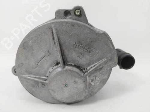 Used Vacuum pump RENAULT SCÉNIC II (JM0/1_) [2003-2010]  12342540
