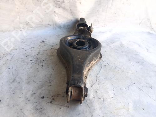 Used Right rear suspension arm Right rear suspension arm 39095928 39095928