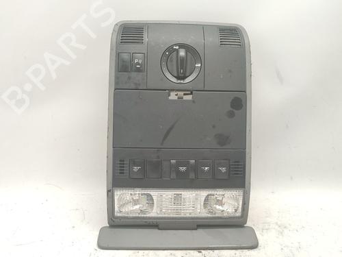 interior-roof-light-porsche-cayenne-9pa-2002-2003-2004-2005-2006-2007-2008-2009-2010-37467410 main image