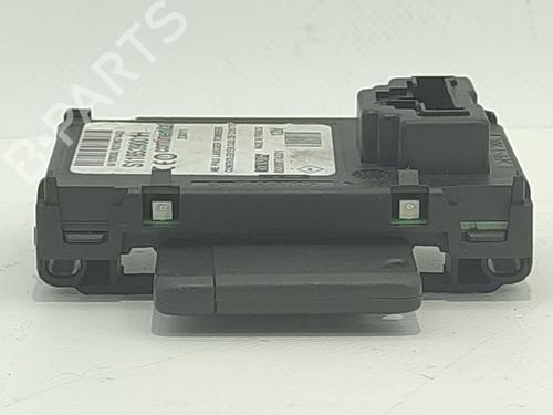 Used Ignition barrel RENAULT MEGANE II (BM0/1_, CM0/1_) 1.9 dCi (BM0G, CM0G) (120 hp) 31017859