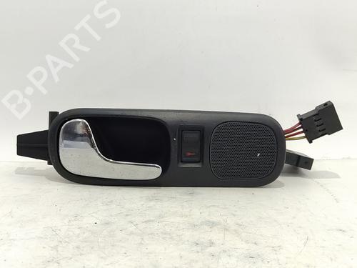 Used Front left interior door handle Front left interior door handle AUDI A3 (8L1) 1.8 T (150 hp) 40196458 40196458