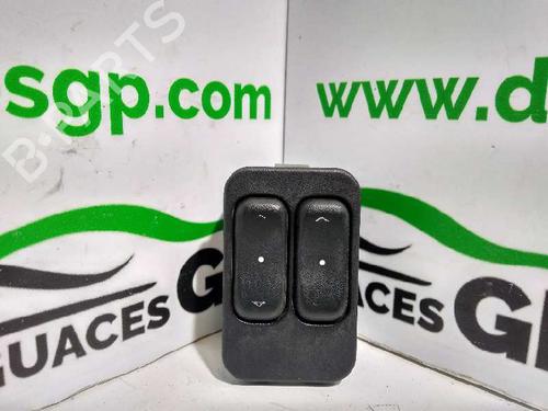 Used Left front window switch OPEL CORSA C (X01) 1.2 (F08, F68) (75 hp) 7144664