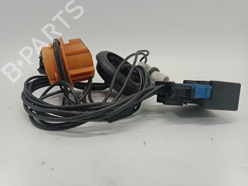 Used Lamp holder CITROËN C4 I (LC_) 1.6 HDi (109 hp) 29427760