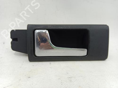 Venstre fortil invendig håndtag Venstre fortil invendig håndtag AUDI A6 C4 (4A2) 2.5 TDI (140 hp) 33887155 33887155