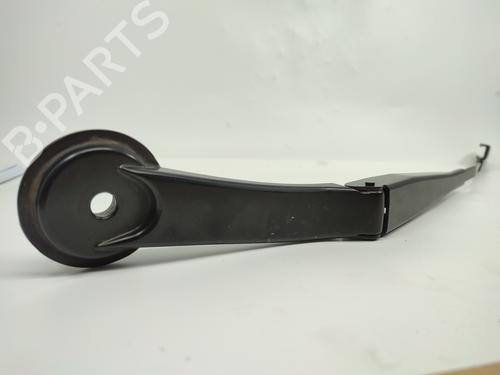 Used Front windshield wiper arm FORD FOCUS III [2010-2020]  15900422
