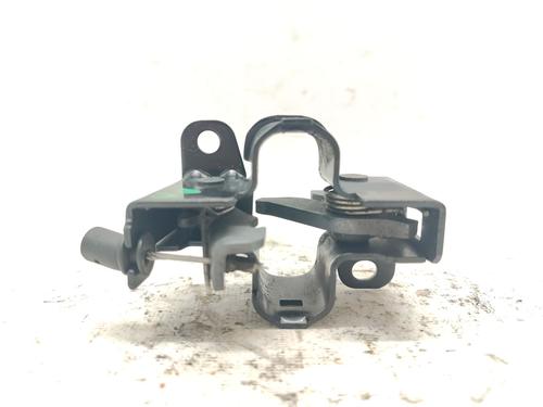 hjelmlås MERCEDES-BENZ C-CLASS Coupe (CL203) C 180 Kompressor (203.746) | BP30822925C133