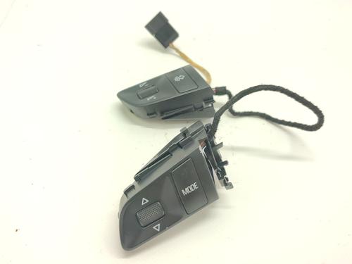 Used Steering wheel controls Steering wheel controls 39266612 39266612