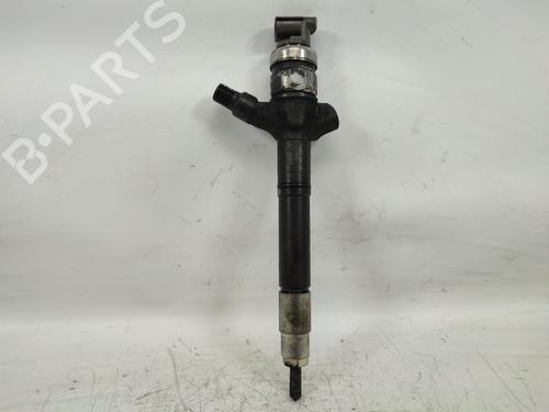 Used Injector TOYOTA AVENSIS Saloon (_T25_) 2.0 D-4D (ADT250_, ADT250R) (126 hp) 13718581