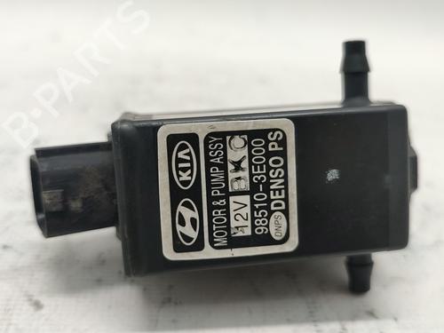 Used Washer pump KIA CARENS III MPV (UN) 2.0 CRDi 140 (140 hp) 30136308