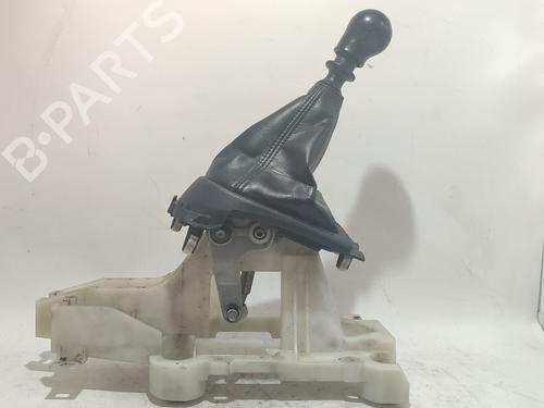 Used Gear lever Gear lever MITSUBISHI OUTLANDER II (CW_W) 2.0 DI-D (CW8W) (140 hp) 34700074 34700074